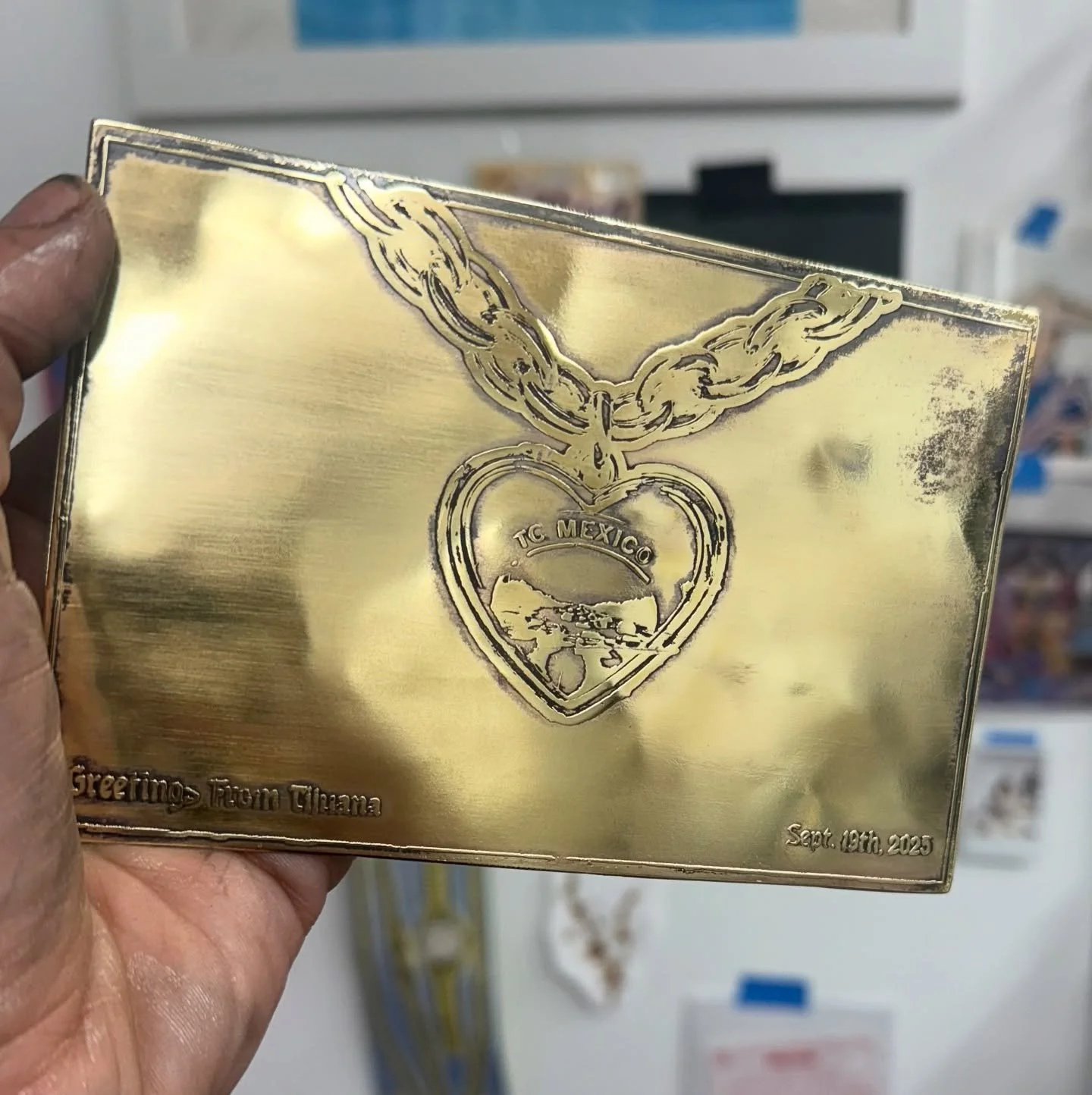 Driving to New Mexico tomorrow to install my Solo exhibition at @nmsuartmuseum Las Cruces. Send Recs of where I should stop eat✨see 👀 ? 

Gracias,
G