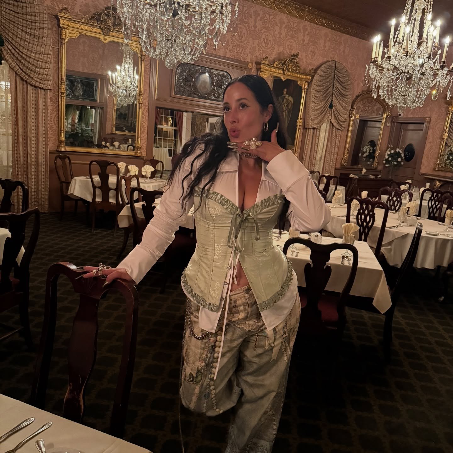 Sum 2025 highlights y lol ran a half marathon - year felt like one 😅! Gracias a&ntilde;o 🐍💕💥