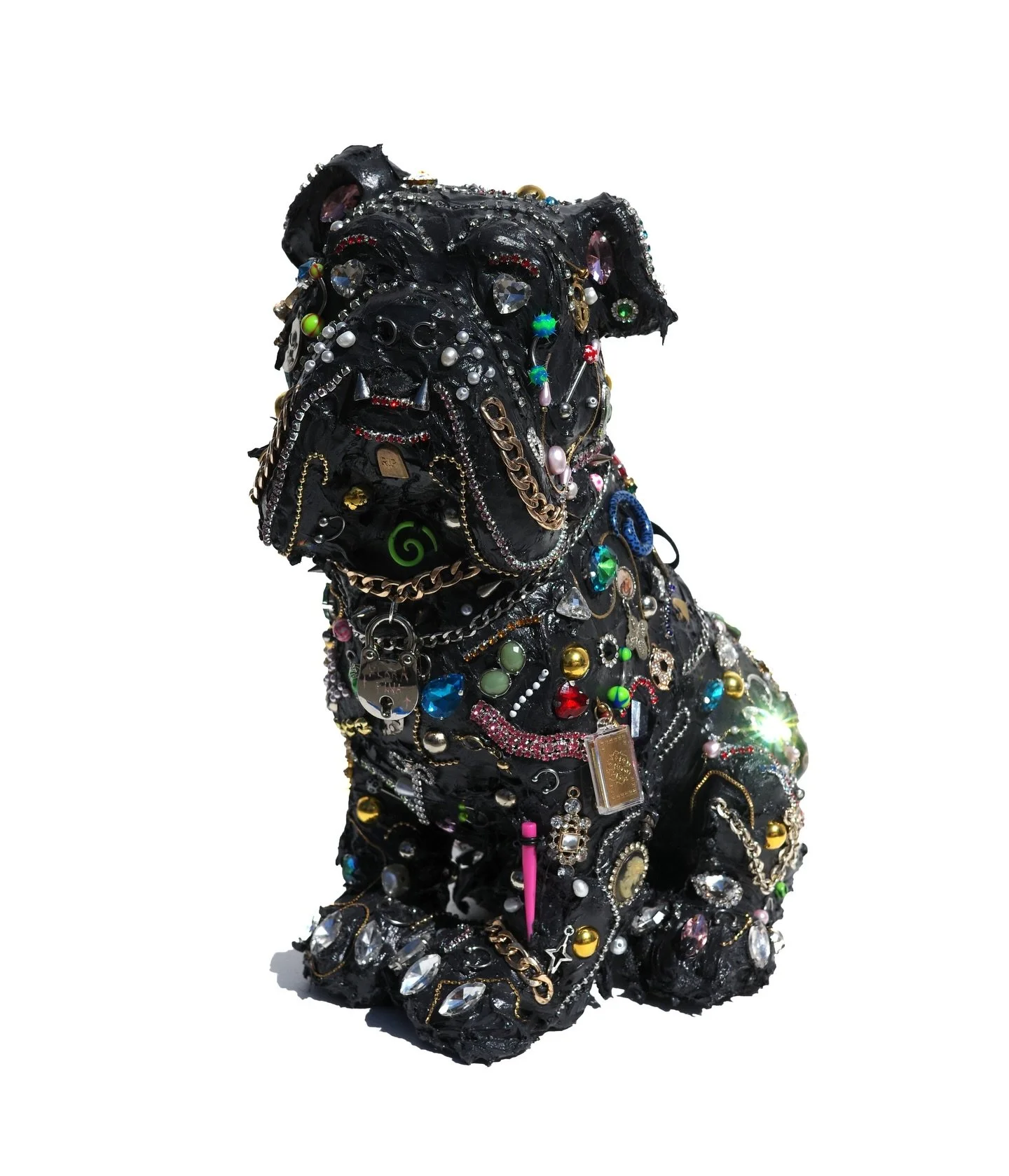 Go bid on PERRITA-FINA 🎀✨🐩 on @artsy for @housingworks GroundBreaker Awards 2026 Silent Benefit auction 💕

Piggy bank, mixed media and Upcycle jewelry
12 &times; 7 &times; 5 in