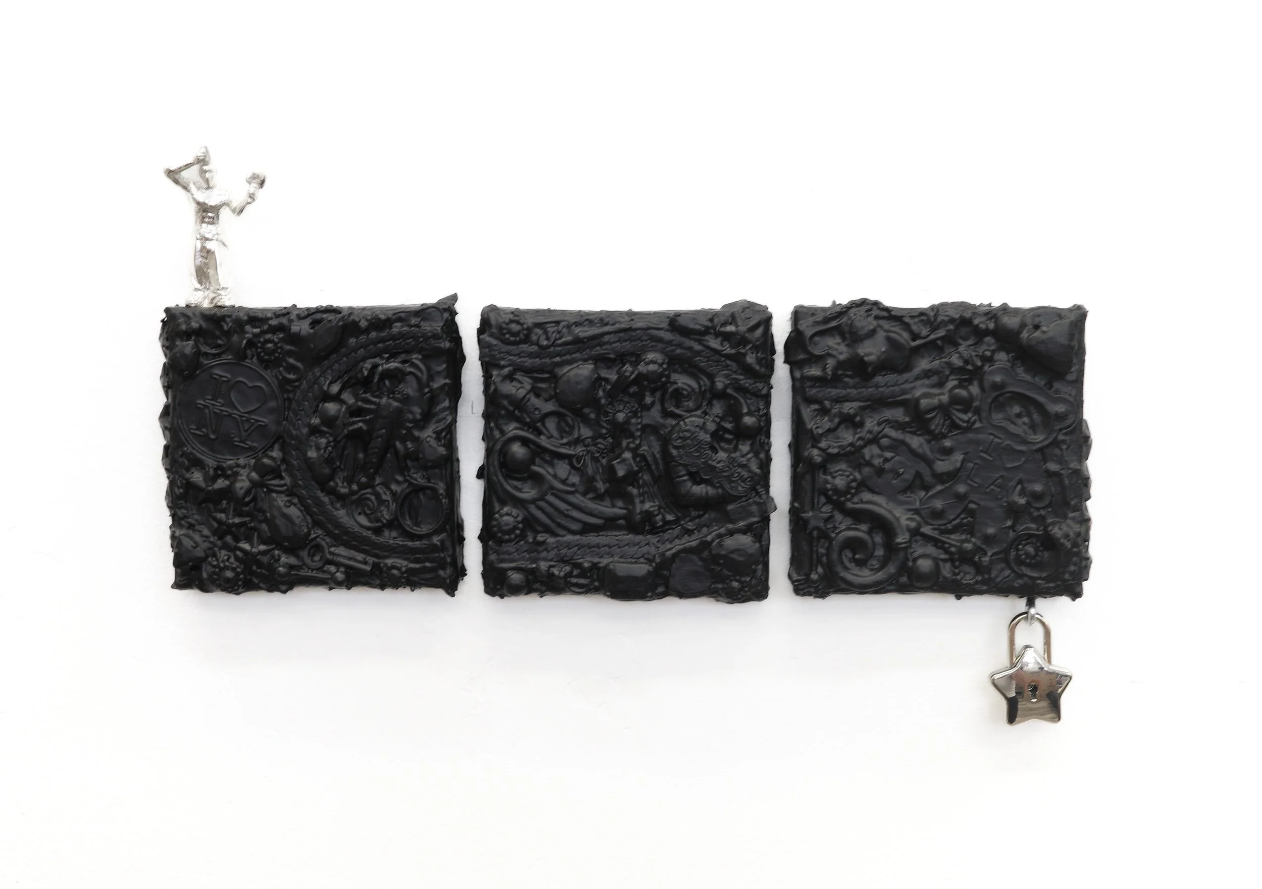 Last day of NADA @newartdealers @embajadada ✨🖤 Booth# B8

NY/LA, 2026
Plastic paint, mixed media, found Jewelry 
And .925 sterling silver details. 
4 x 4 inches