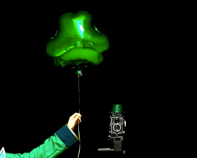 GIFs + CINEMAGRAPHS — I AM MOONEY