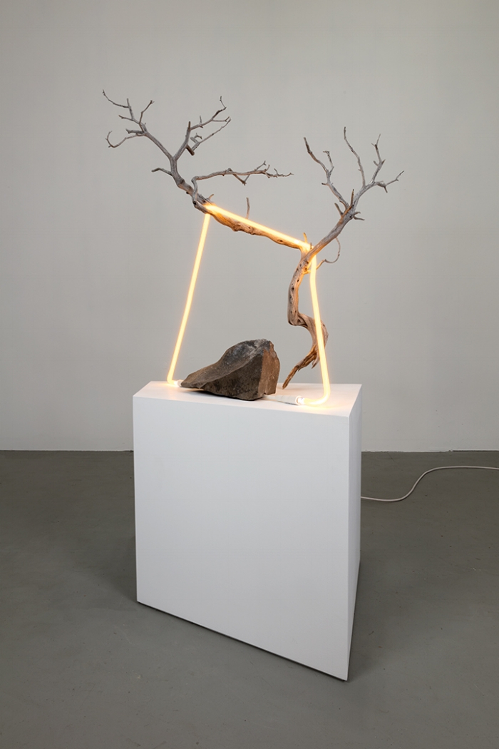 an+outline+of+a+though+#3_web_00A0177.jpg