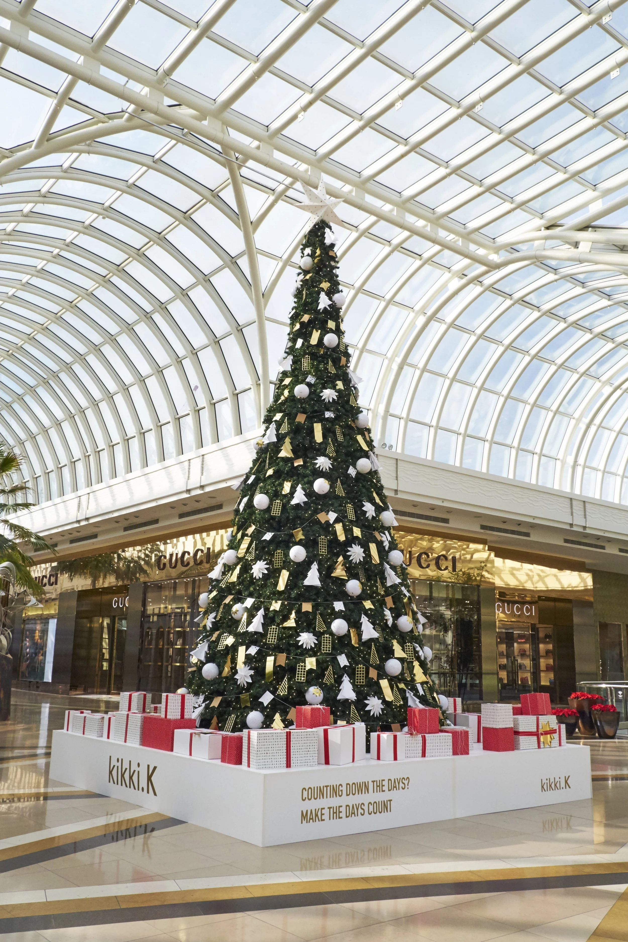 KIKKI K CHRISTMAS TREE