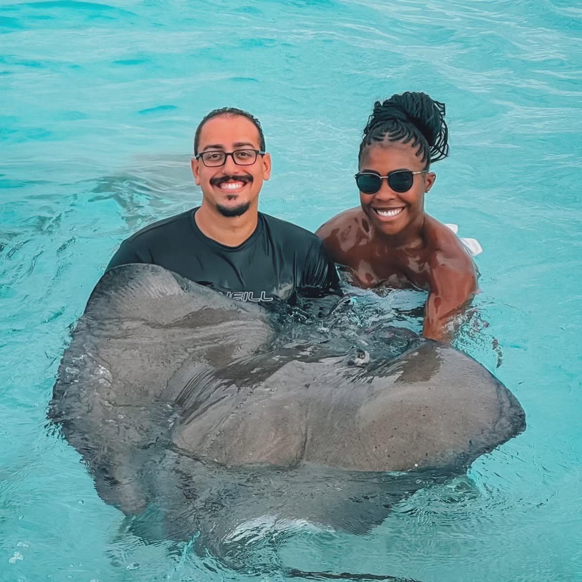 Kenisha&rsquo;s 30th: Epic vibes, island life, and the best crew around. Cheers to unforgettable memories in the Cayman Islands!