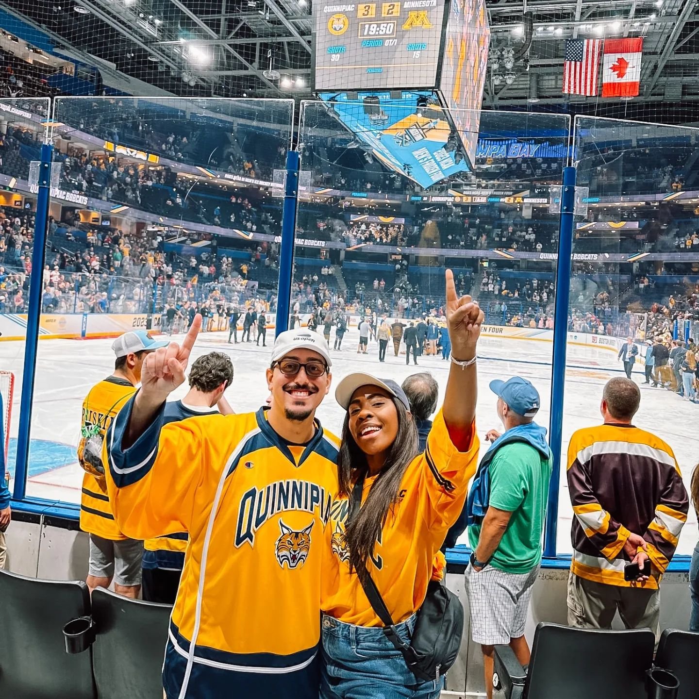 What a weekend! #champions #bobcatnation #quinnipiac #quinnipiachockey #mfrozenfour