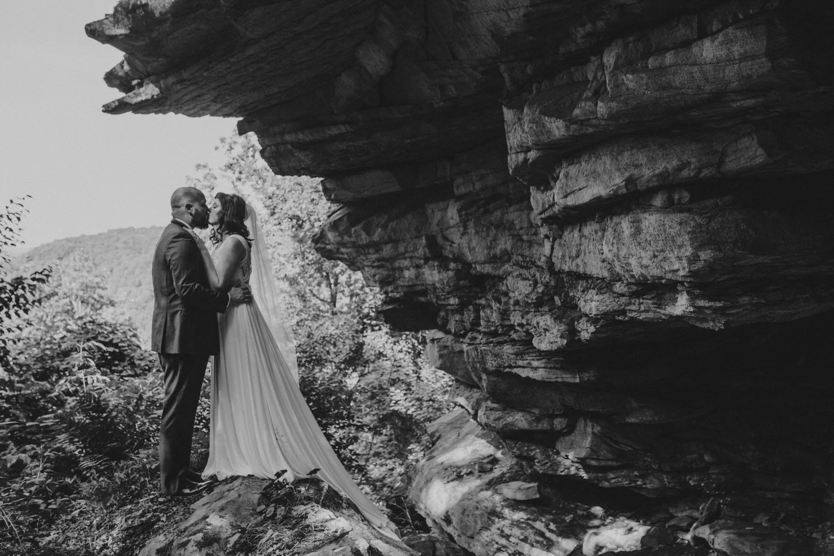 Caro&WillMarried_ConfluenceResort_blog-94.jpg