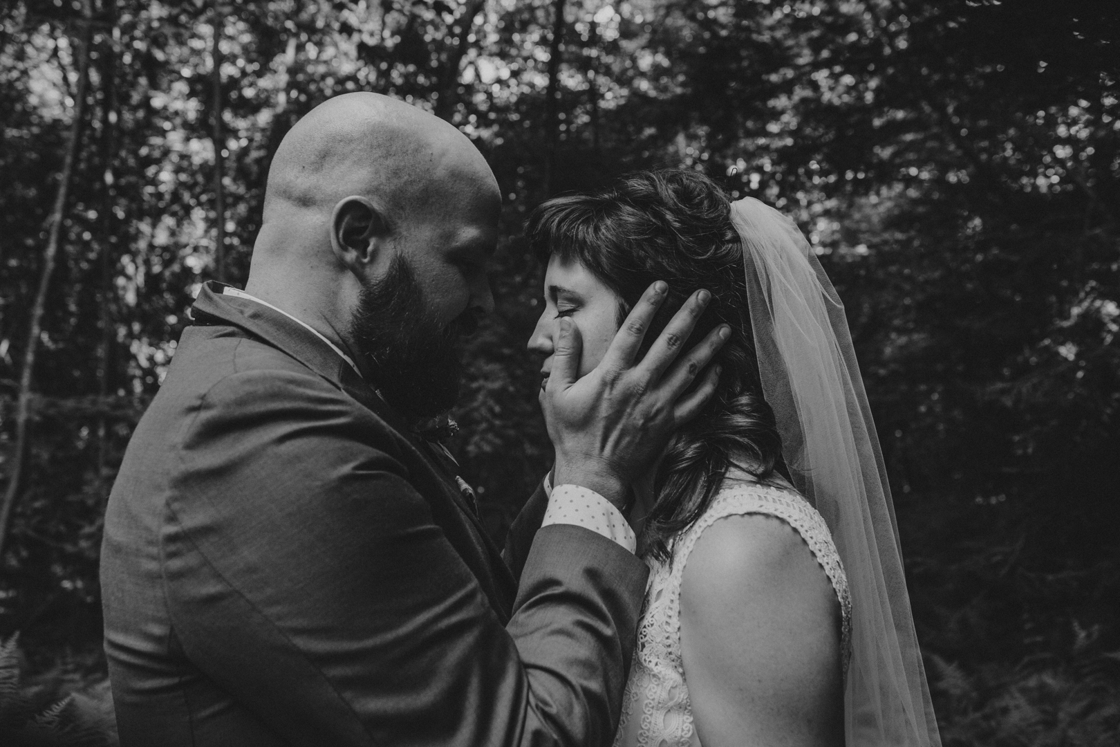 Caro&WillMarried_ConfluenceResort_blog-96.jpg