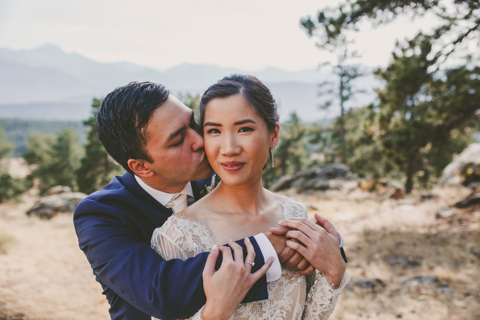 Lisa&David_RockyMountainNationalPark-12.jpg