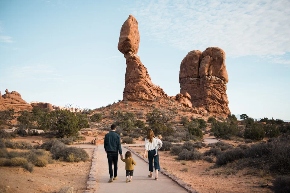 Riskas Family Adventure Session || Arches National Park, Utah 