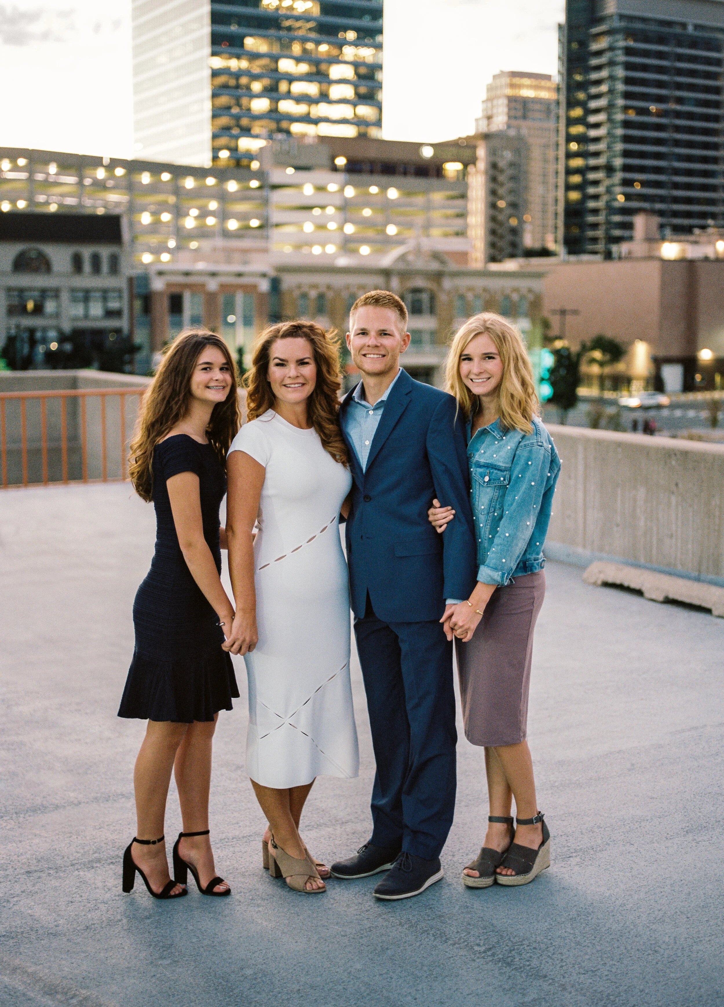 115621MSpa092604-R4-064-Edit.jpg