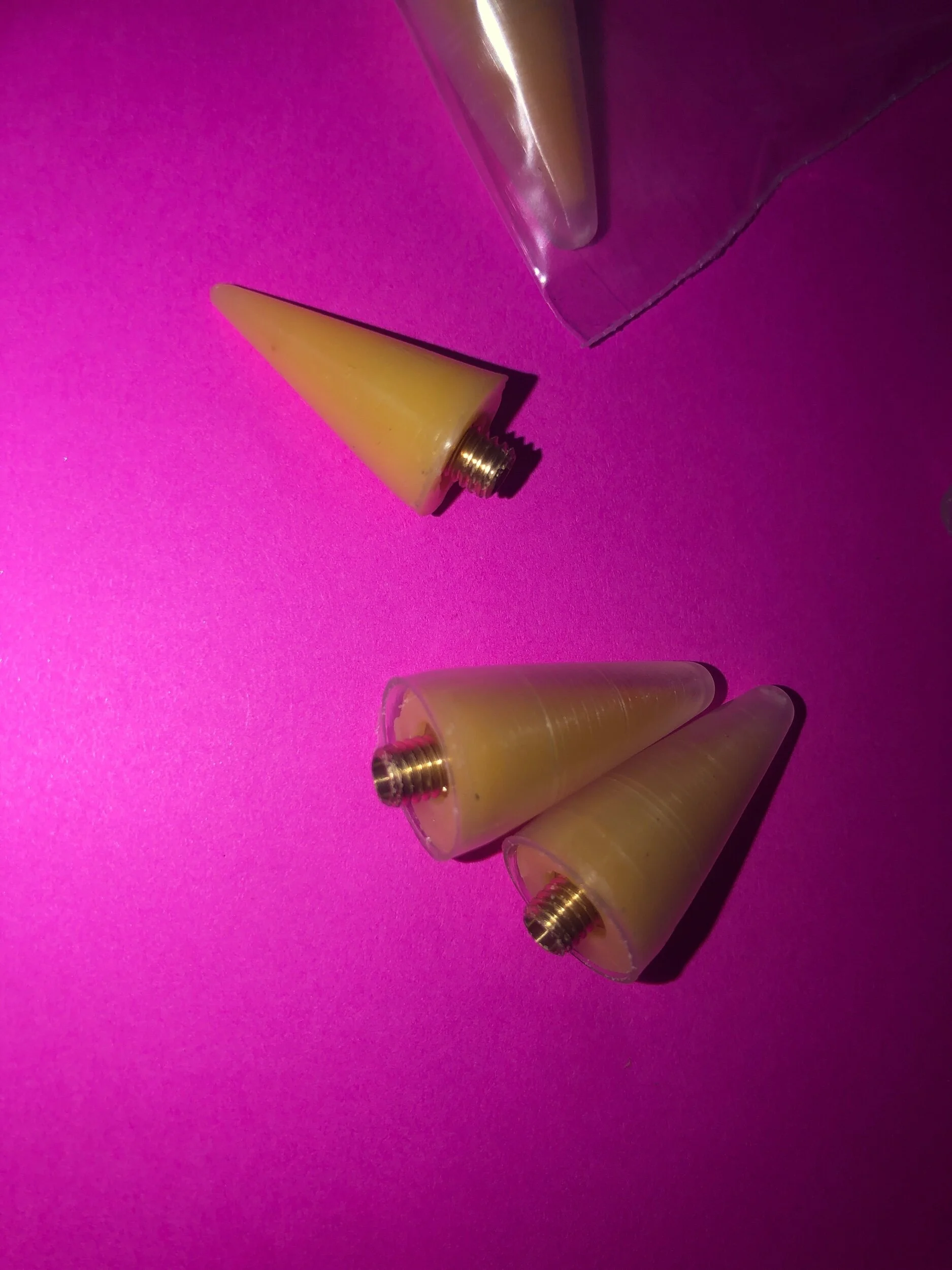 C04601A9-C047-4612-B939-604C6046A2F0