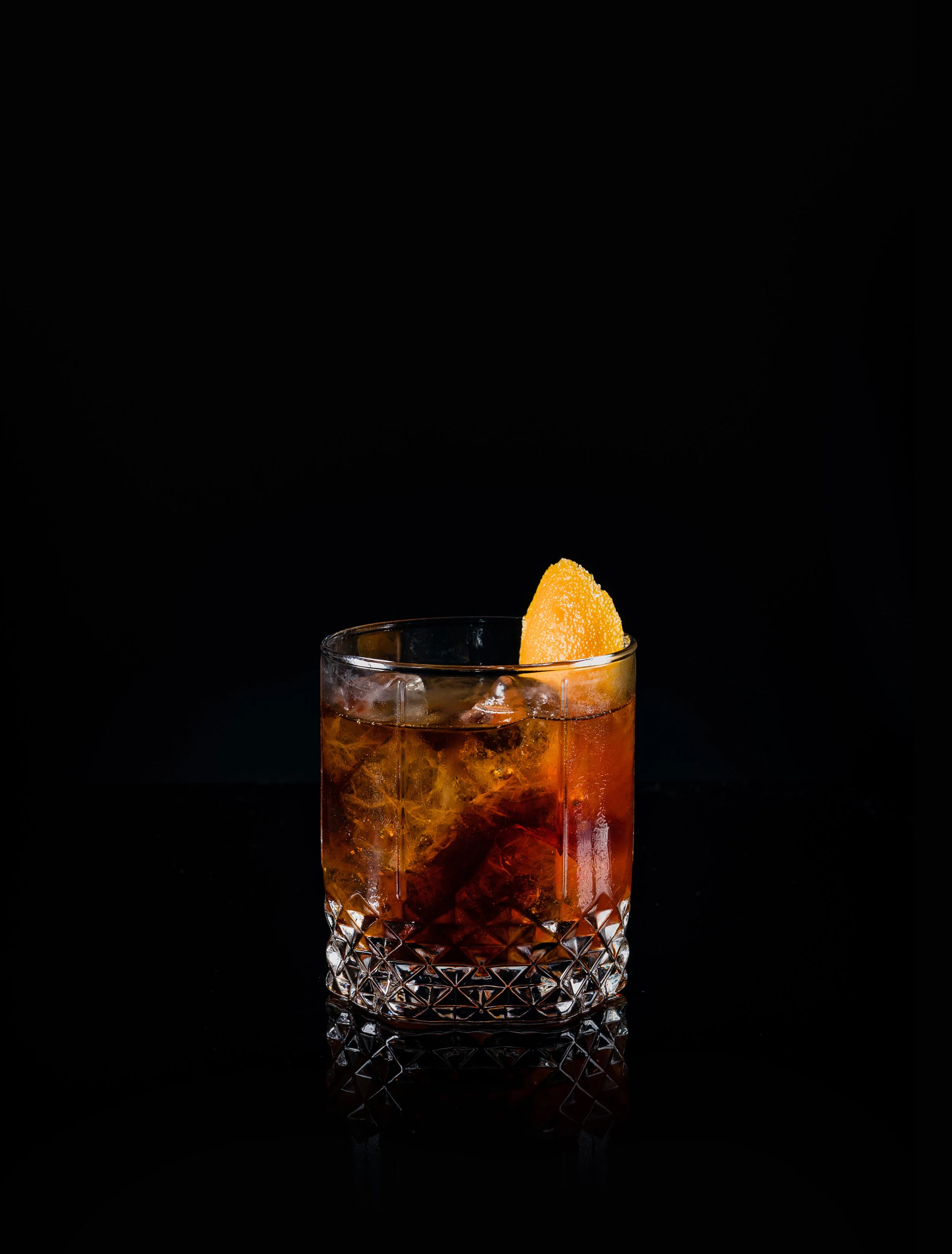 BLACK MANHATTAN