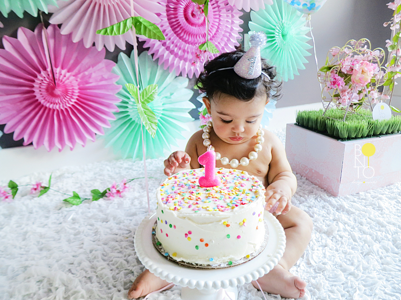 Styled a beautiful Cake Smash for Aubrey's 1st Birthday! Here goes the Cuteness Overload Literally!!!