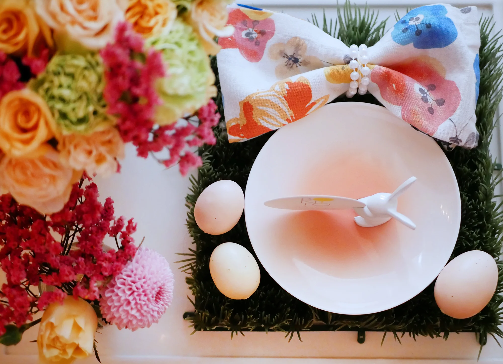 BONITO DESIGN EVENTS EASTER TBL.jpg