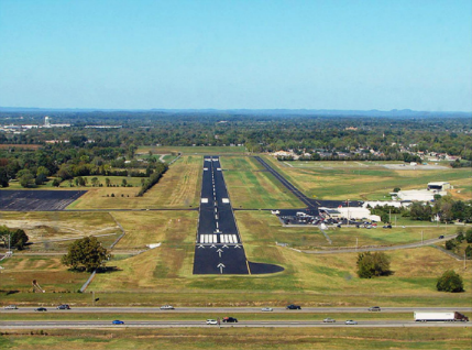 Short final, runway 1, M54.