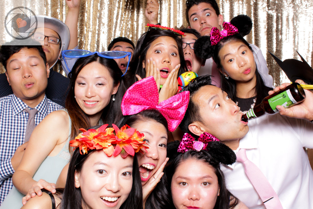 FOTOMOJI_Calgary_Photobooth_AmanthaJeremy-88.jpg