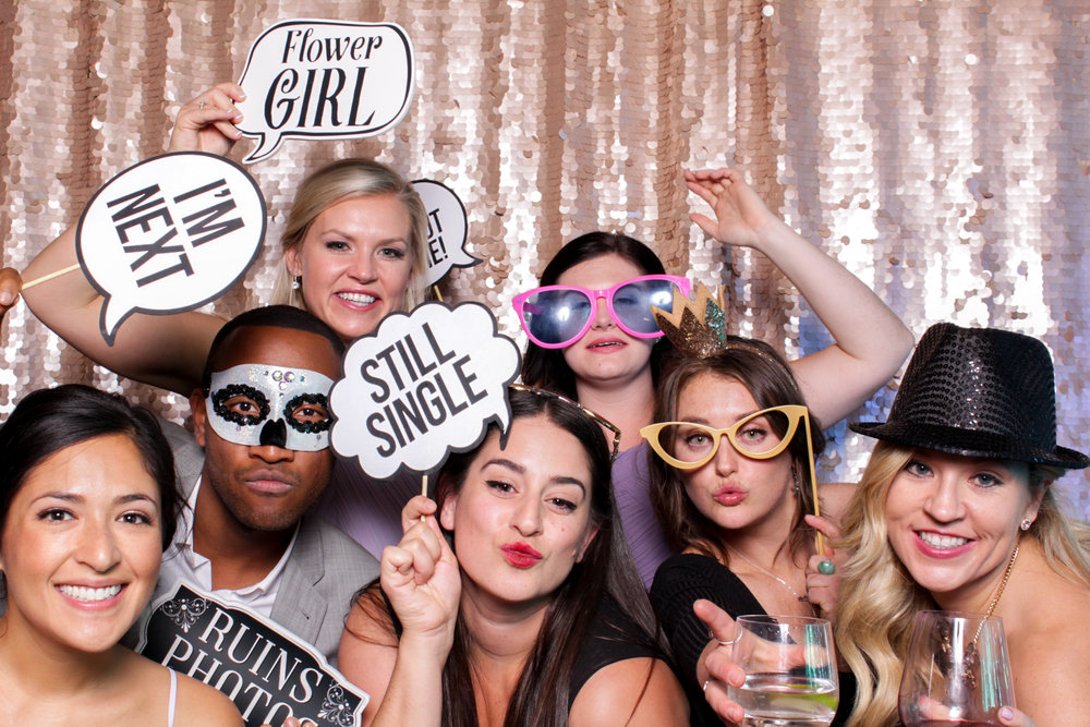 FOTOMOJI_Calgary_Wedding_Photobooth_JilianMichael-51.jpg