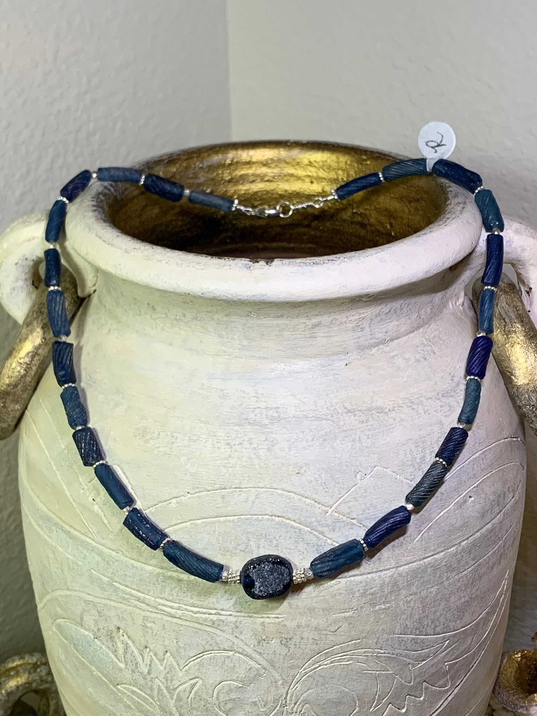 AD331017-4648-4B69-AC81-DC2B13A36BBC