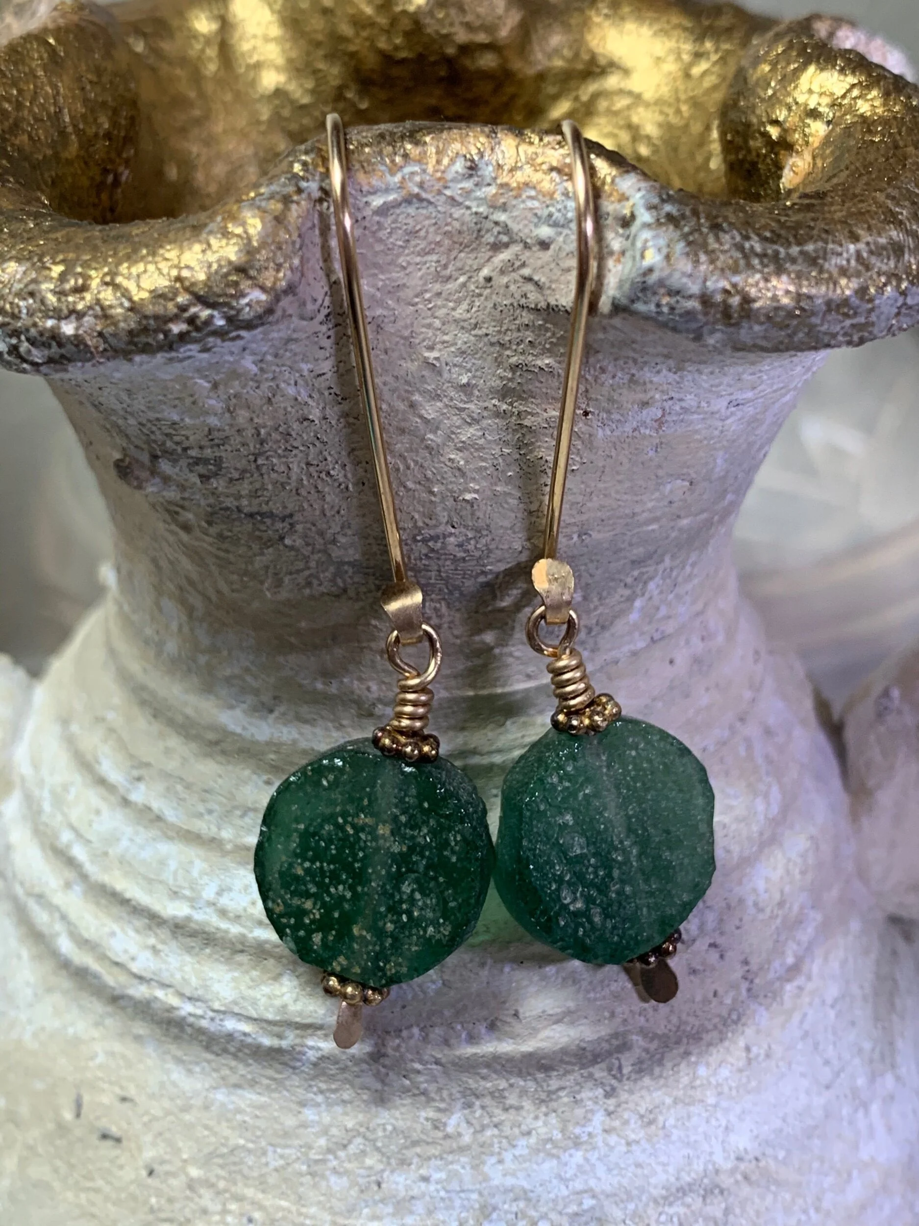 2E6C27D7-924B-4372-A5AA-D1C0677DB3BE