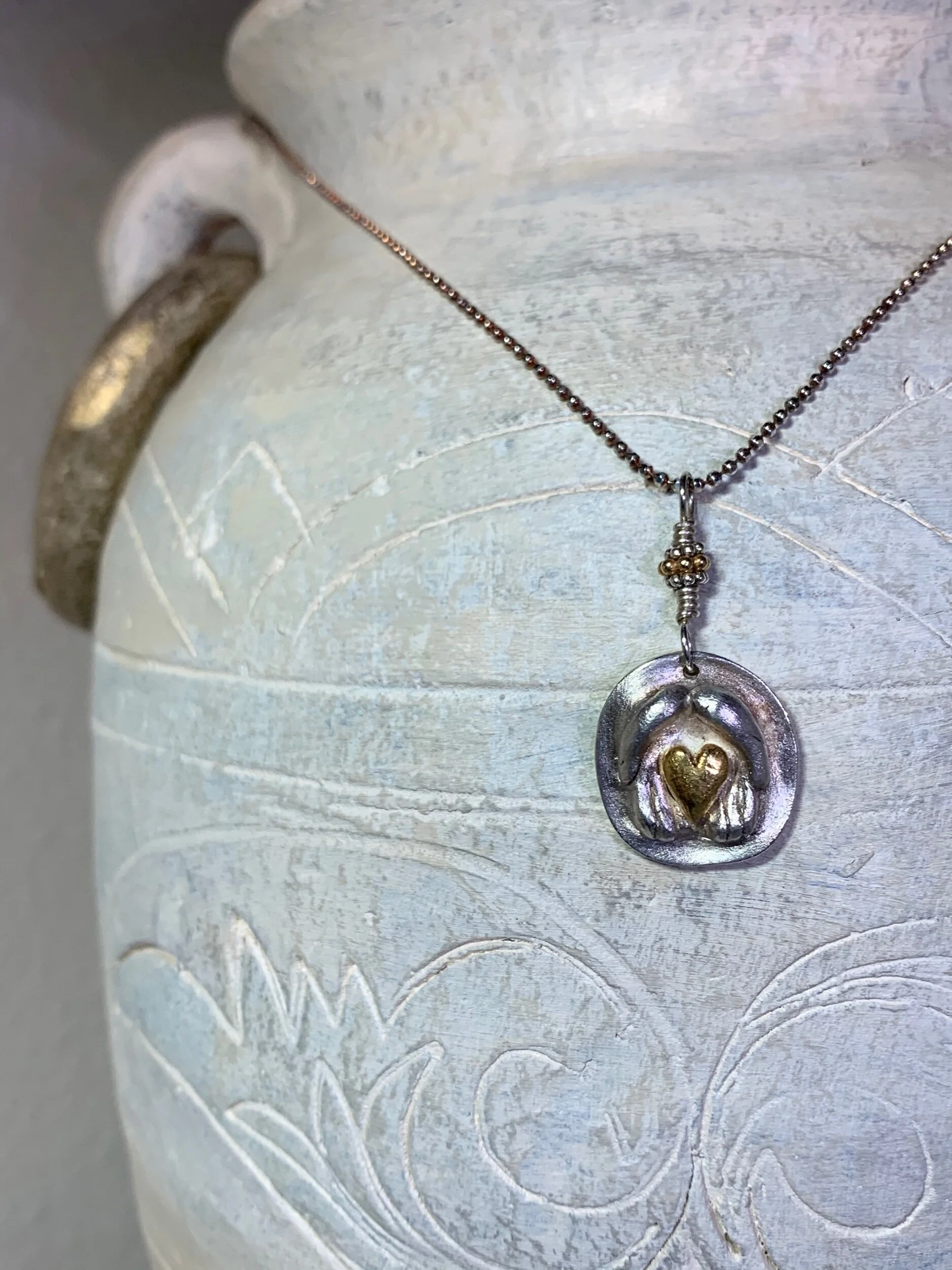 64F3207D-12B2-420F-9C09-8DD9706A1DF5