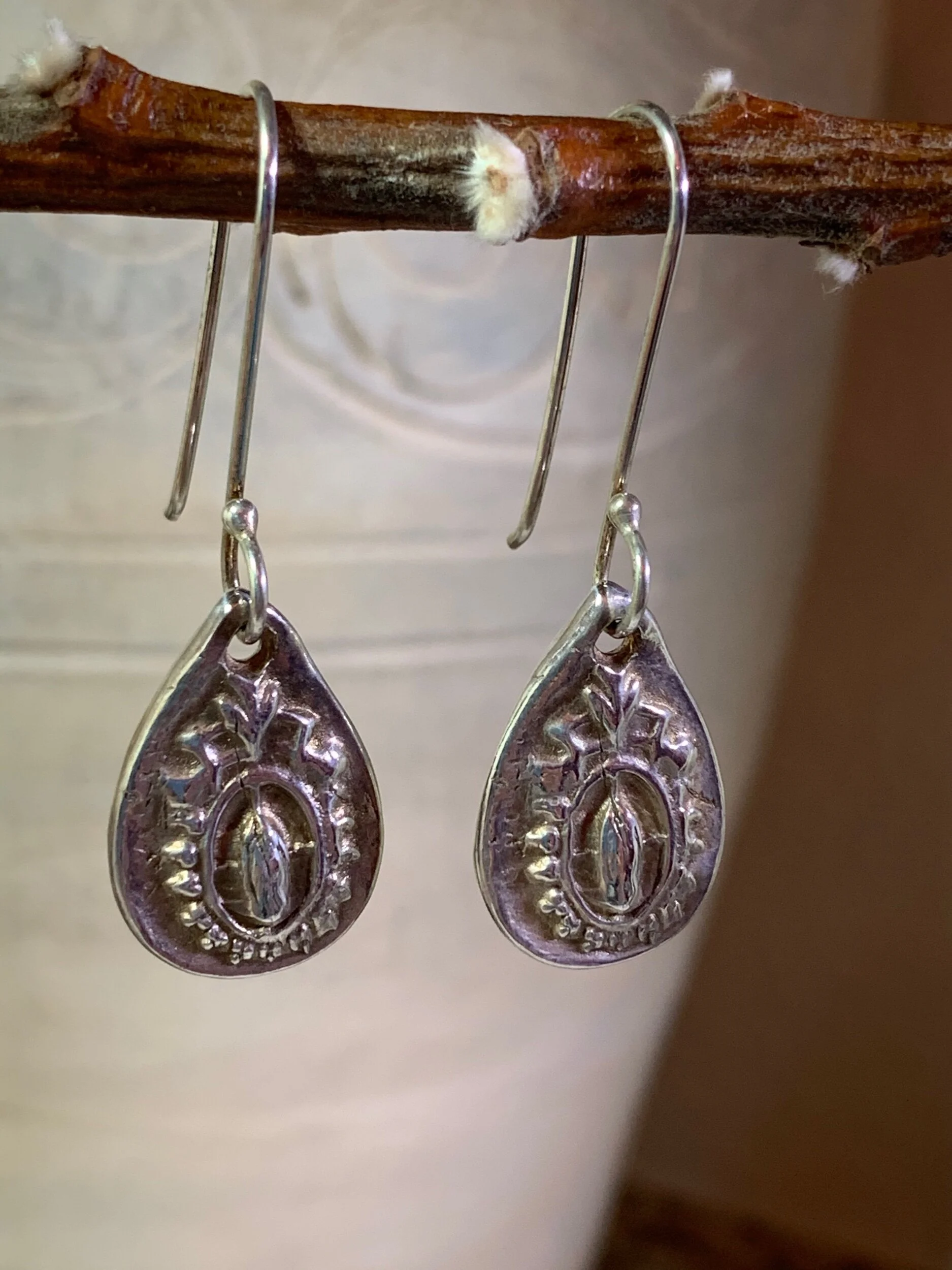 C5B1191C-CAB4-449F-9AA5-232D25941646