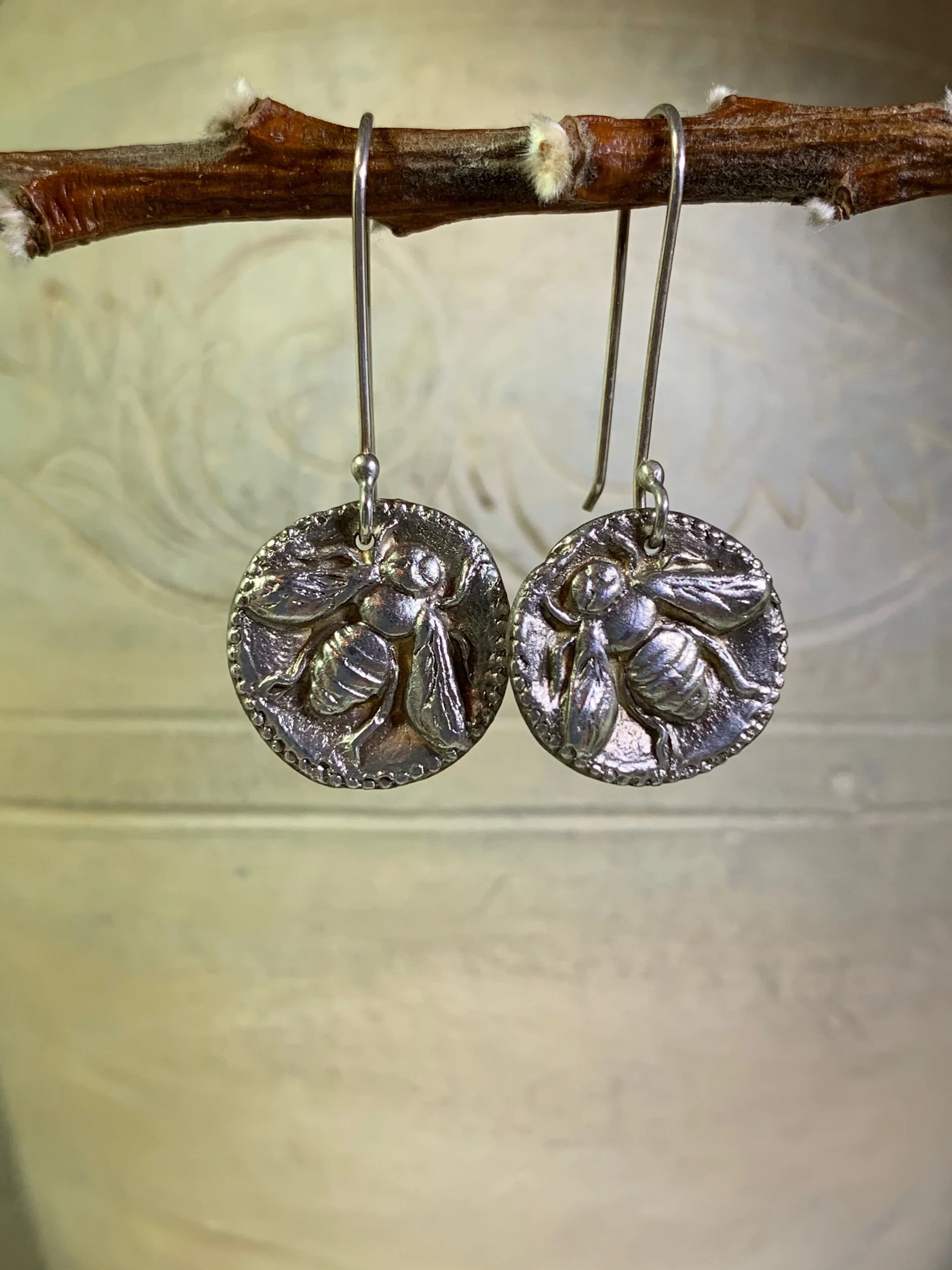 356770B2-FFEC-4683-986F-A24AAFF8F6F4