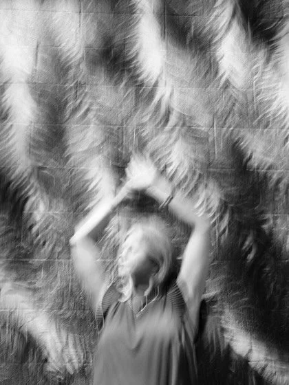 ✨ Creating from a place of joy has always been my philosophy. With my new project Portraits of Presence, I&rsquo;m exploring authentic moments of stillness and awareness &mdash; a reminder that it&rsquo;s not about numbers, but about connection. Shar