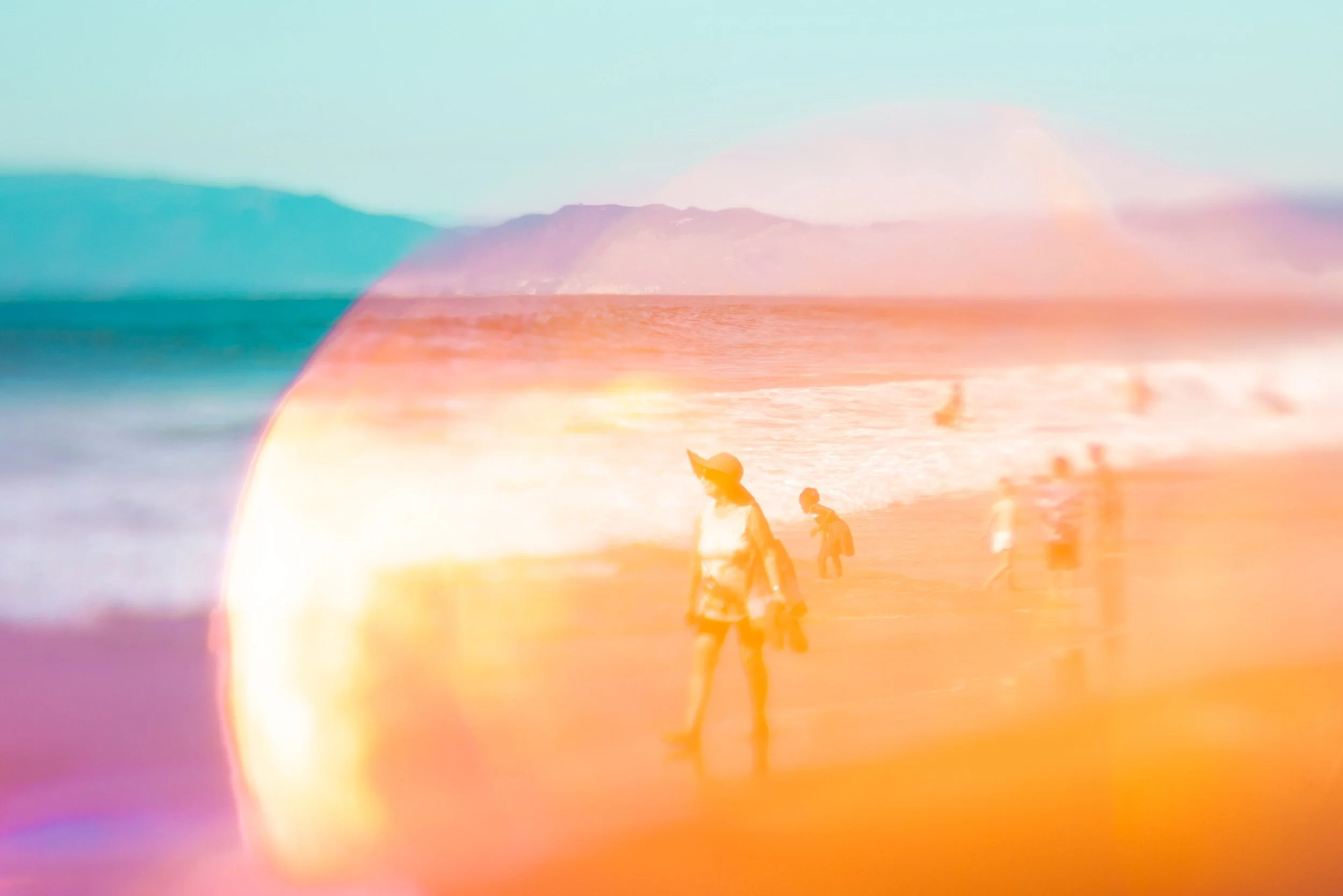 ute-reckhorn-california-beach-family-abstract.jpg