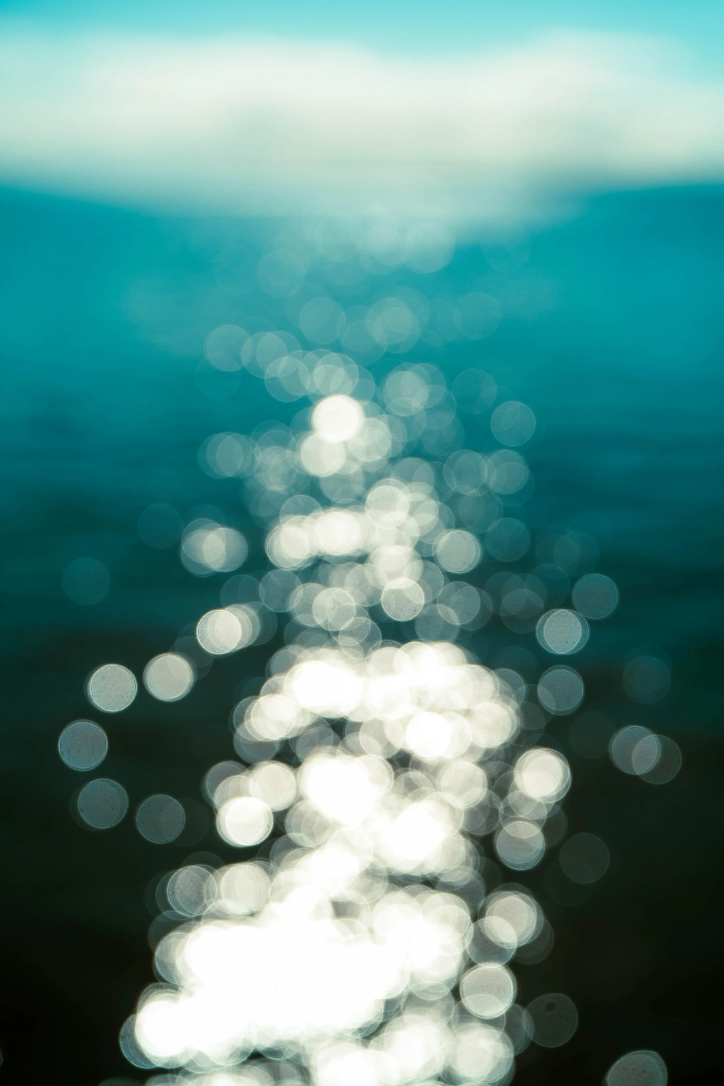 ute-reckhorn-ocean-bokeh-light-reflections.jpg
