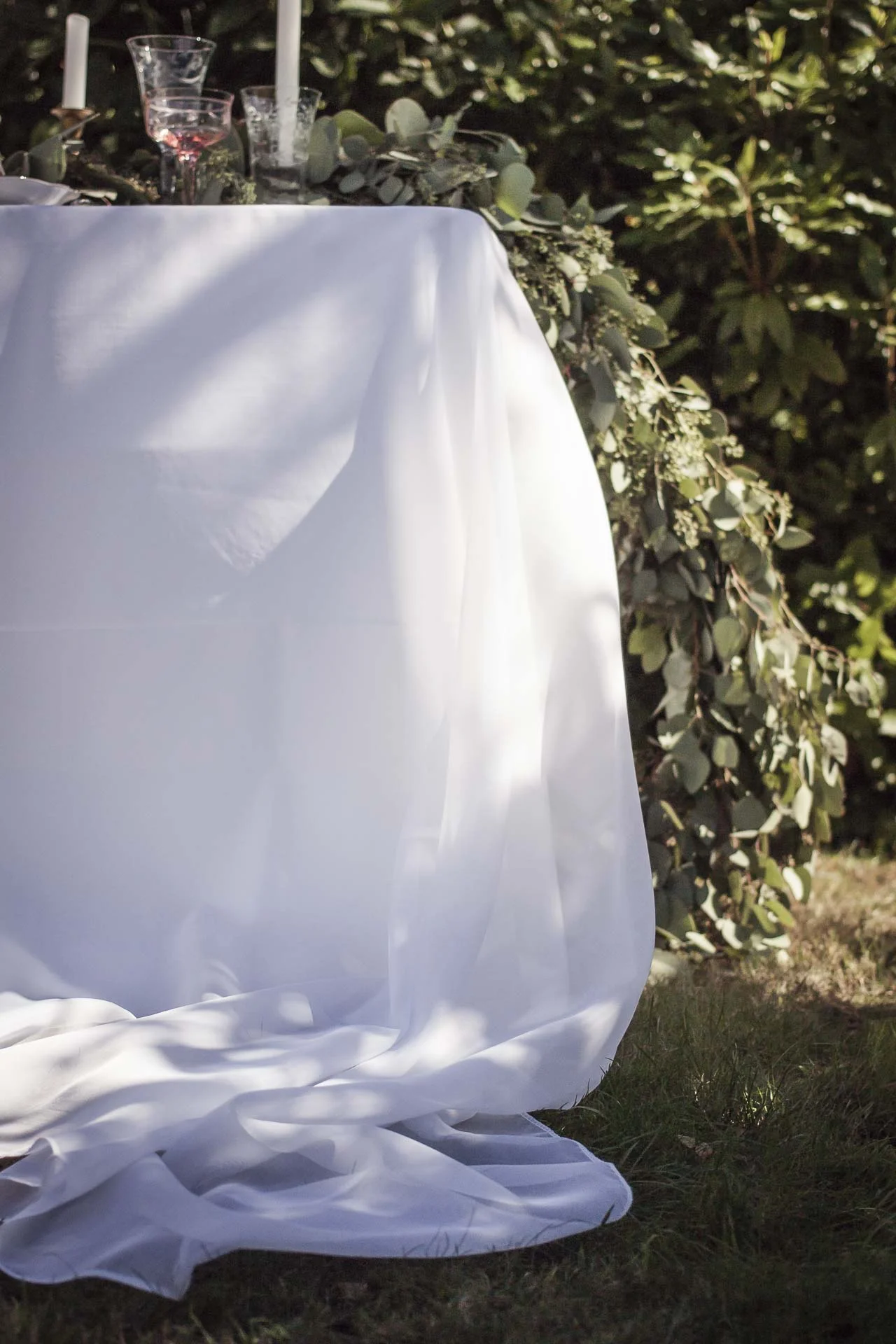 WHITE VOILE OVERLAYS