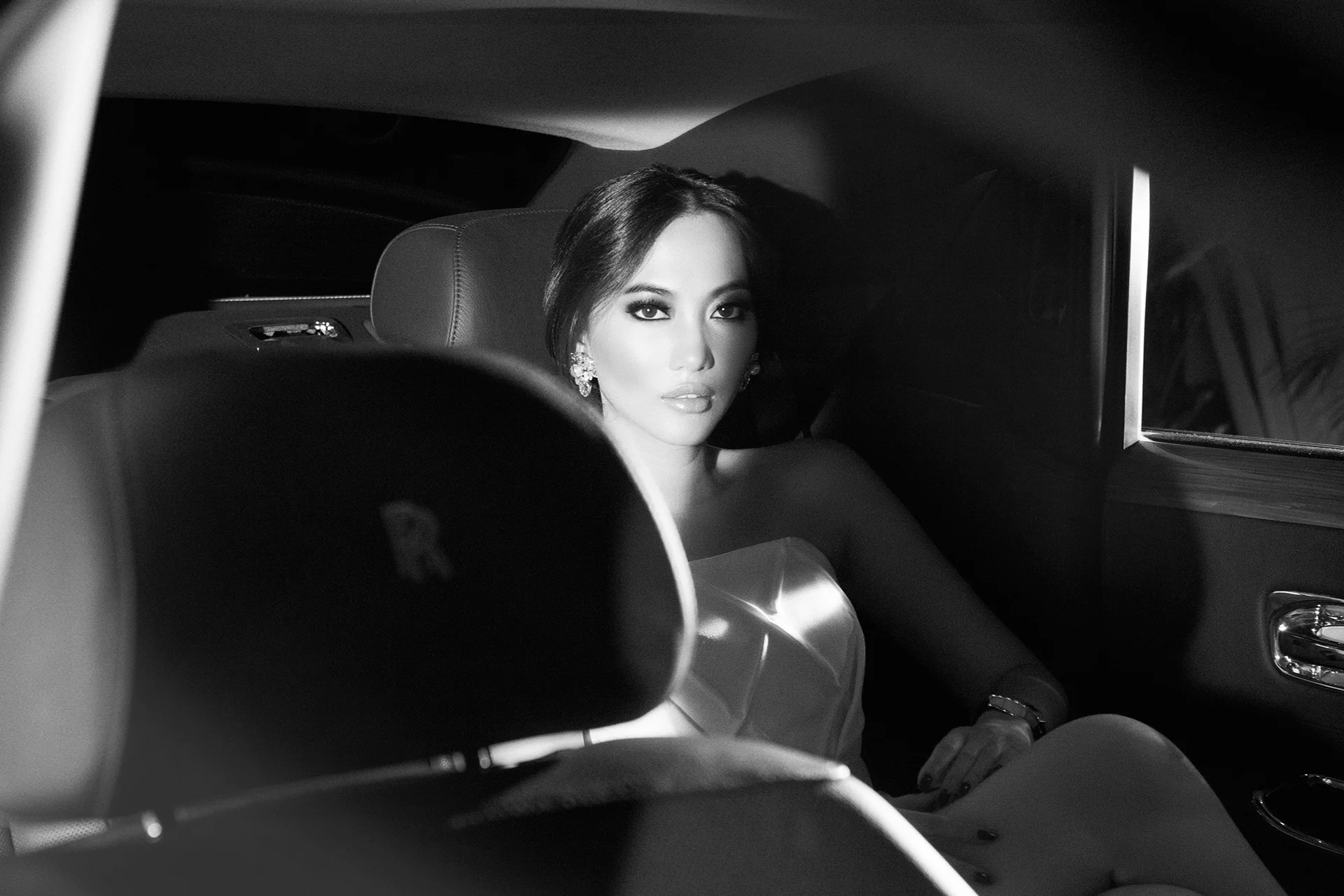 Cindy-Angelina-Car-Light.jpg