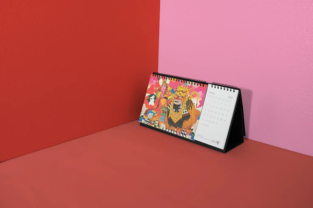 Mockup_CalendarIllustrator_Angle01_Bali.jpg