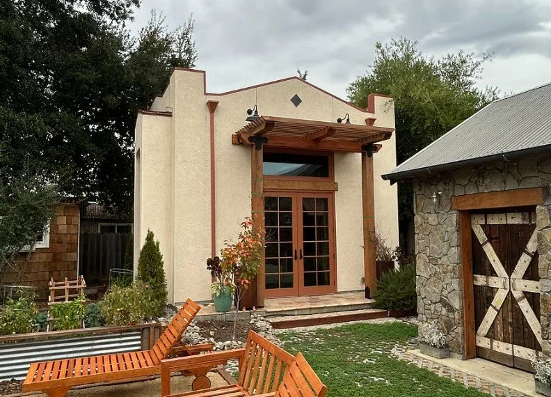 Front with trellis.jpg