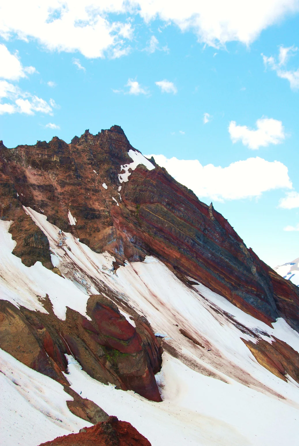 Winter hiking is the best!