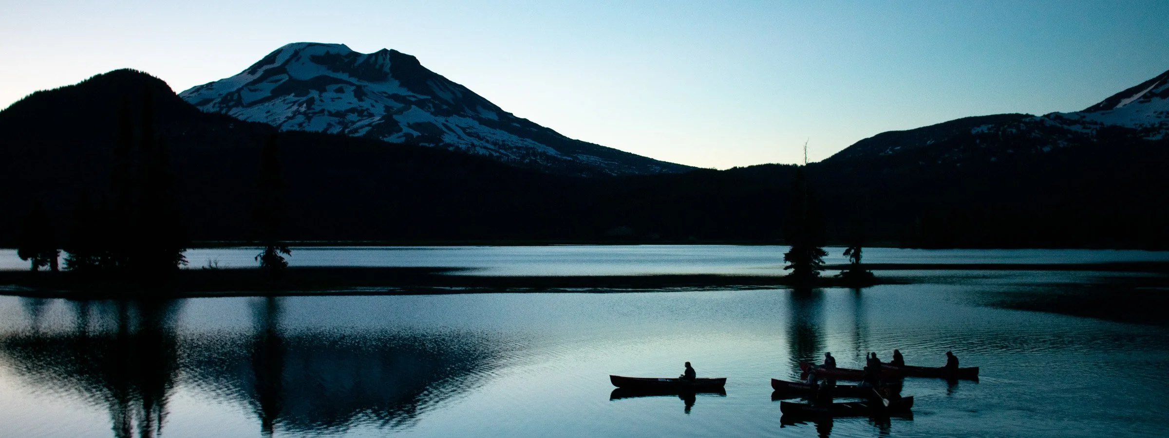 night-canoe-sparks-2-high-quality (1)-2.jpg