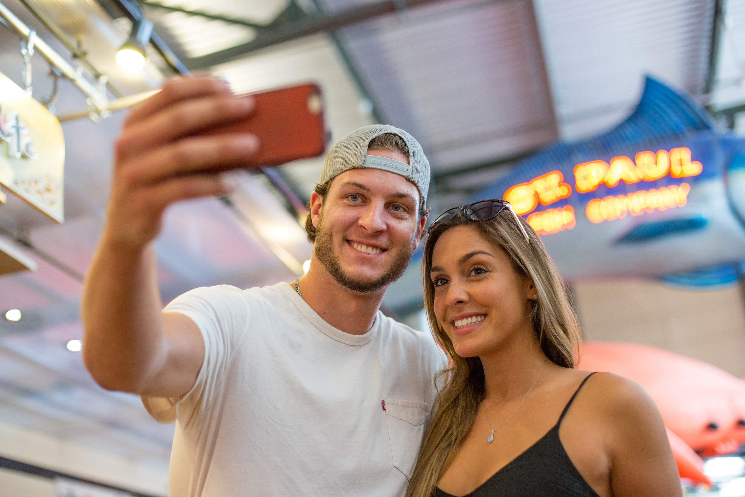  The Milwaukee Public Market offers access to an array of Milwaukee-produced vendors including C. Adams Bakery, The Spice House, St. Paul’s Fish Market, and Kehr's Candies. 