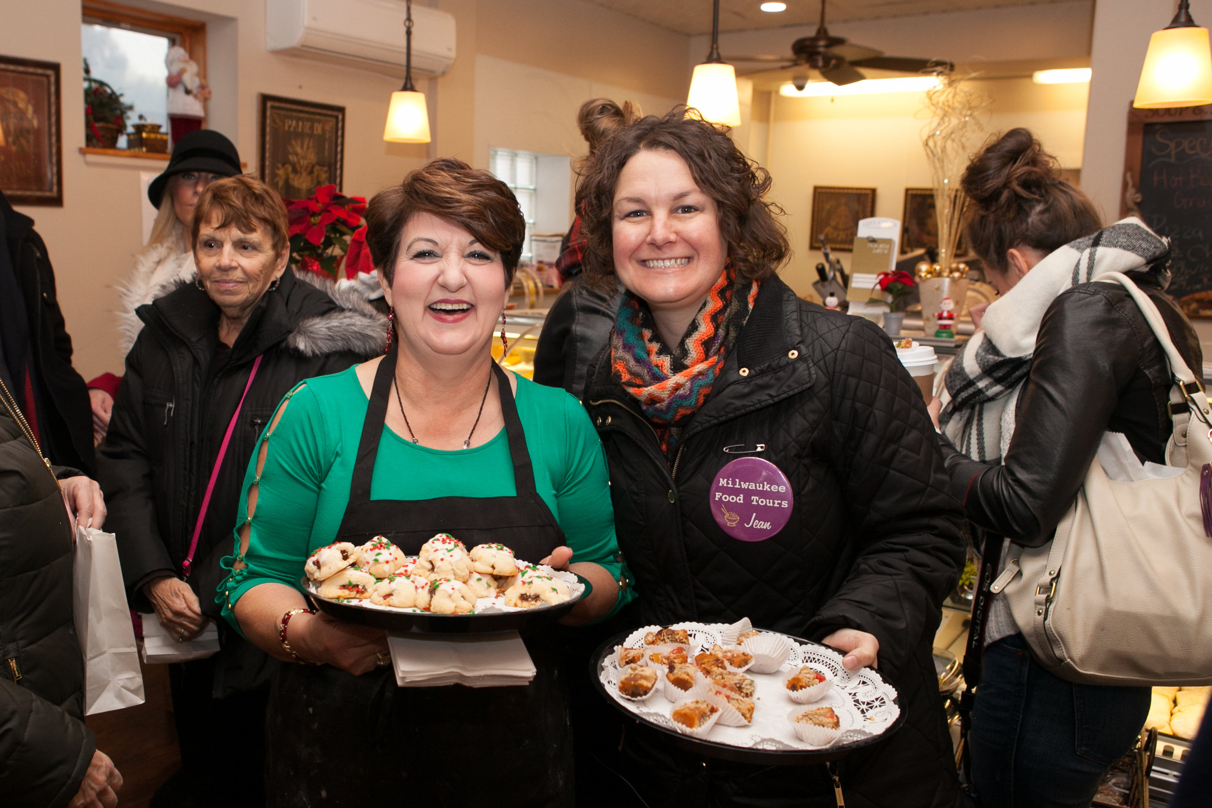  Attendees on the Christmas Around Milwaukee Bakery Bus visit 5 - 7 bakeries during a 3 hour tour of Milwaukee’s ethnic bakeries. 