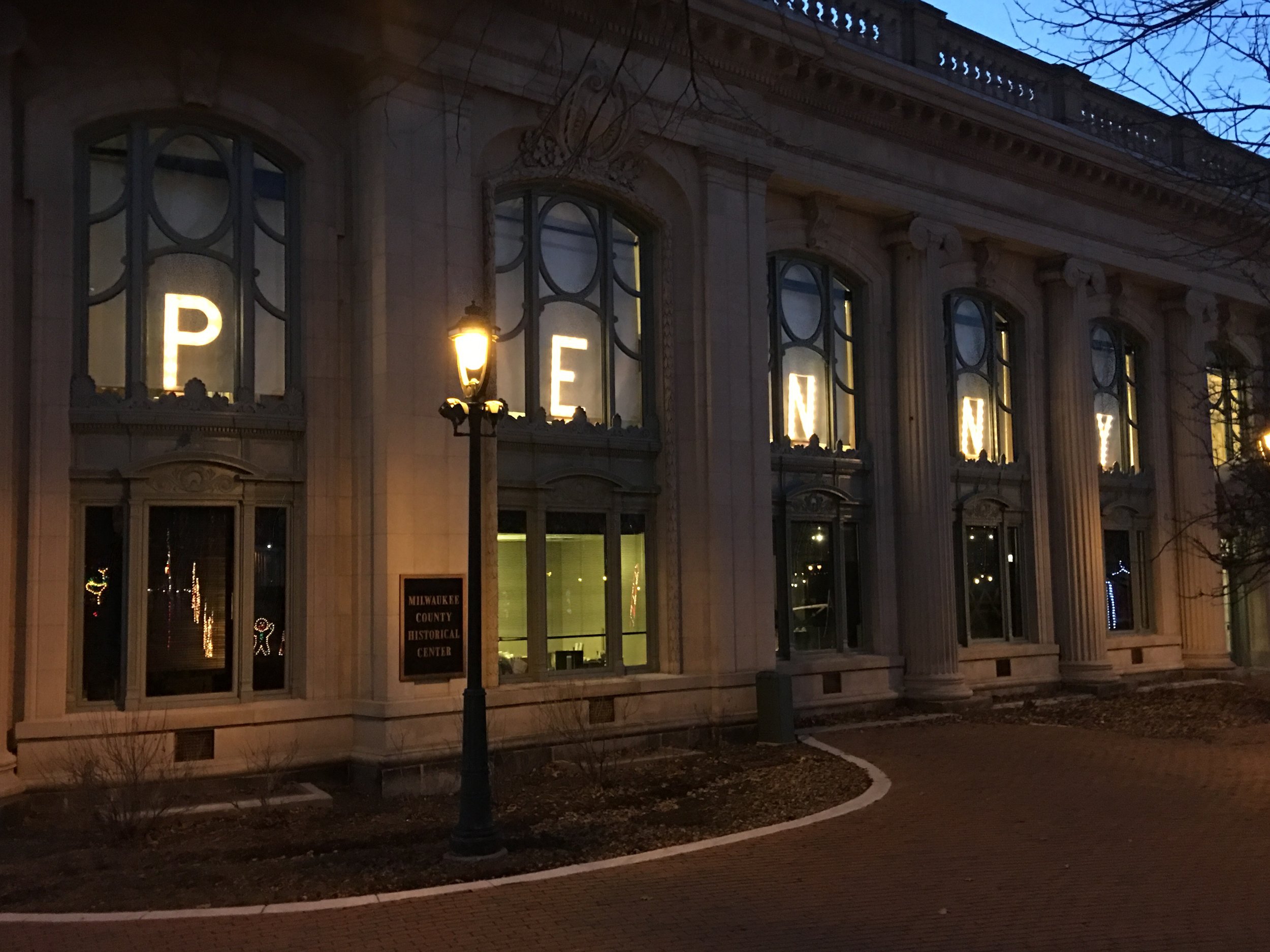 Tribute to Penny Marshall at the Milwaukee County Historical Society
