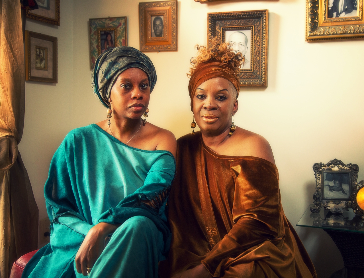 Pauline&QuandaQueenImage2.JPG