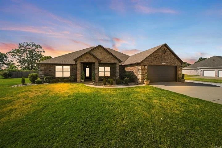 Lakeside Retreat on Horseshoe Lake

13113 Secretariat Drive, Scott, AR
4 bd | 3 ba | 2,405 sqft | 1.49 acres
$385,000

Melissa Cowper-Smith, REALTOR&reg;
Keller Williams Realty Central
Cell: 501-722-7763
Office: 501-907-5959
Grounded &bull; Perceptiv