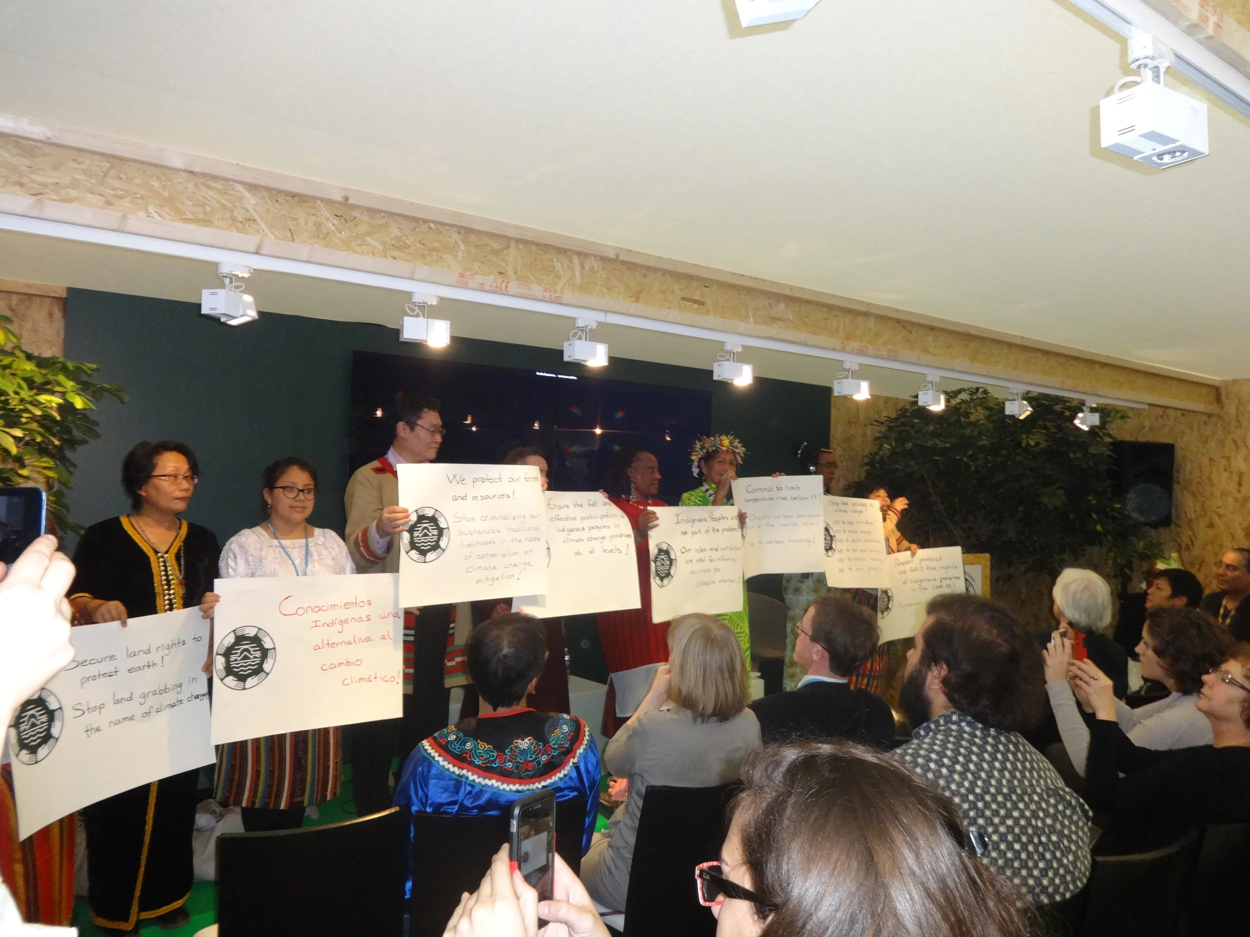 Se inauguró el Pabellón de los Pueblos Indígenas, en el marco de la COP21