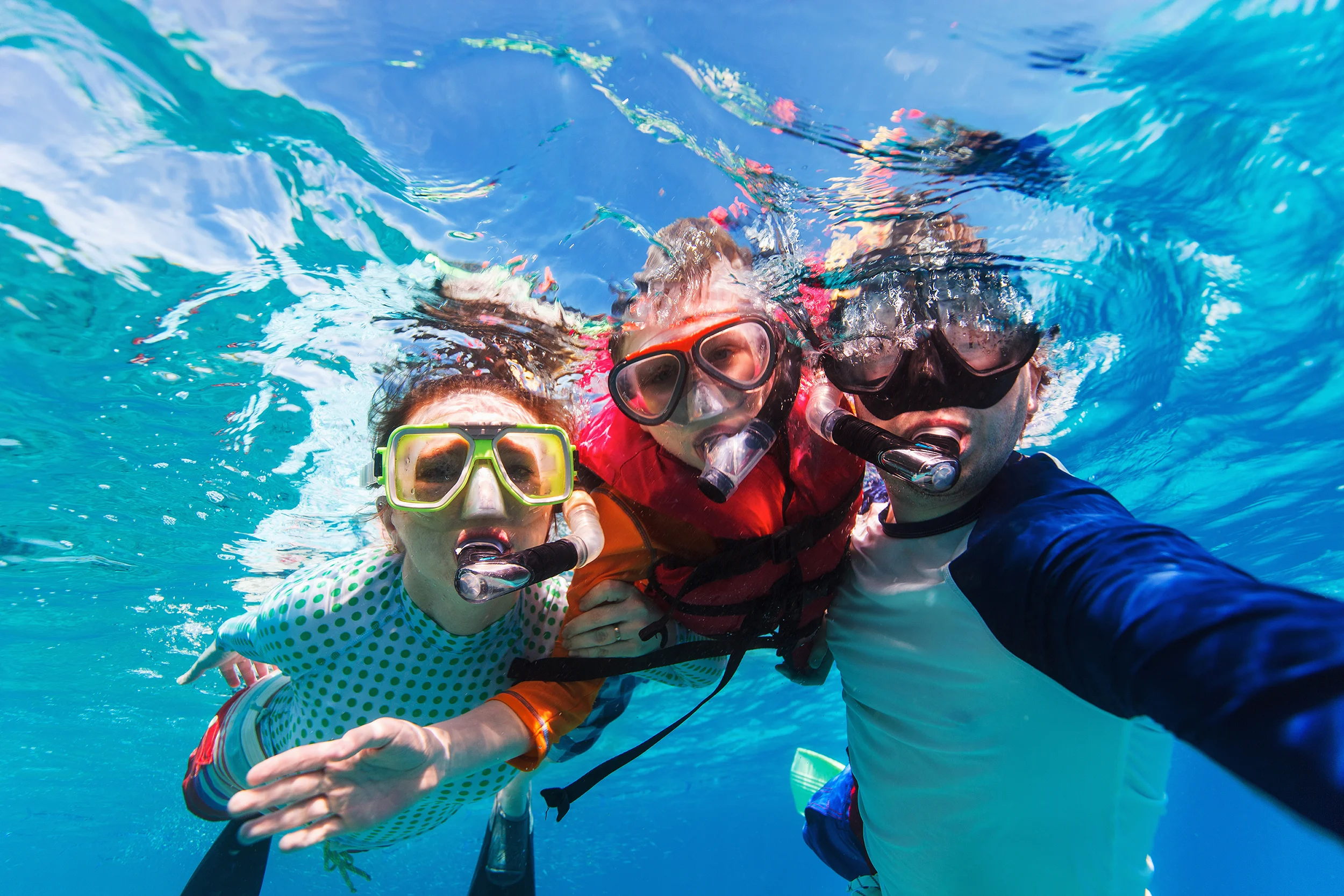 MV Monsoon snorkelling family.jpg