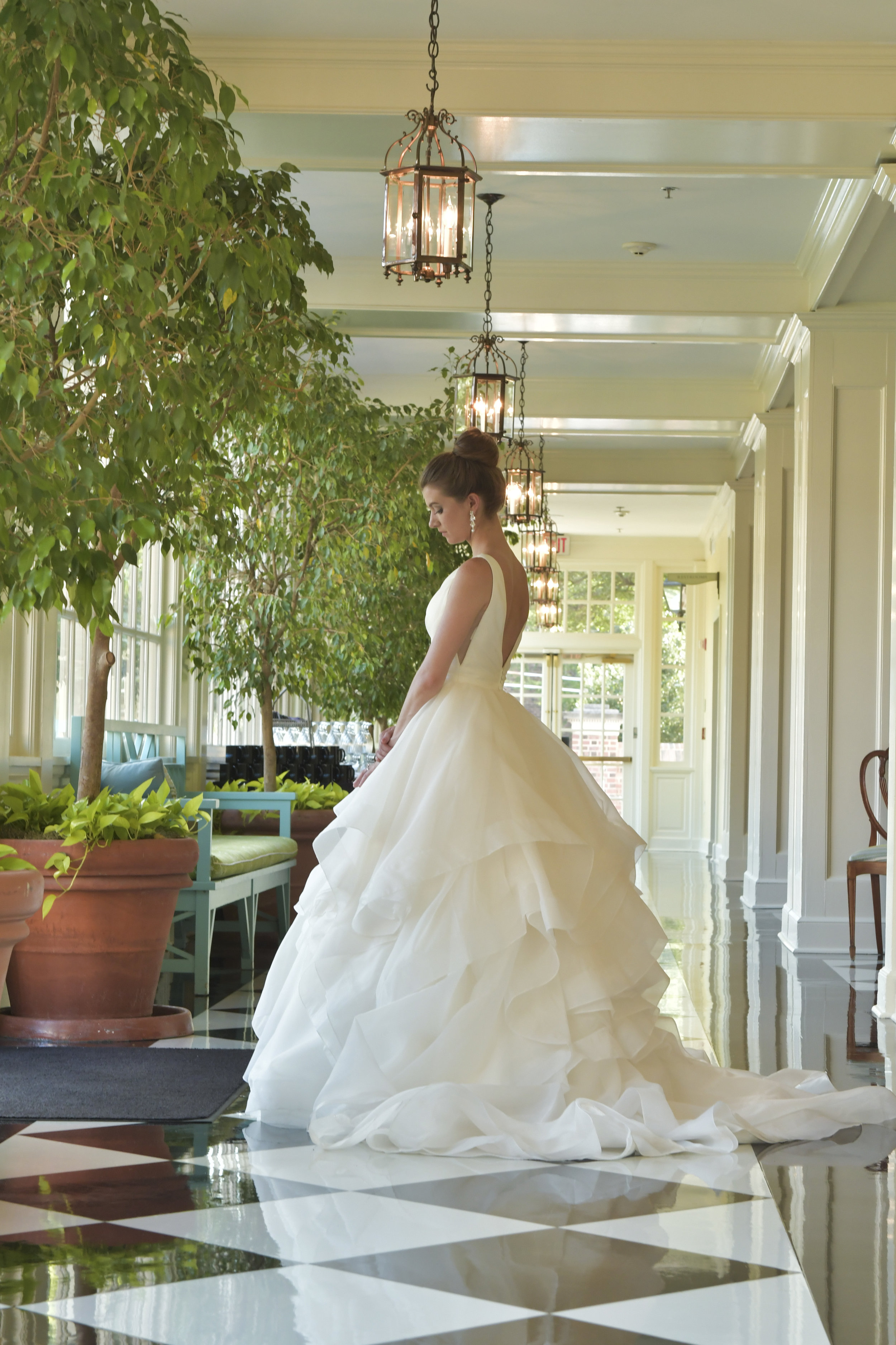 Kayla & Tim - Carolina Inn hallway.jpg