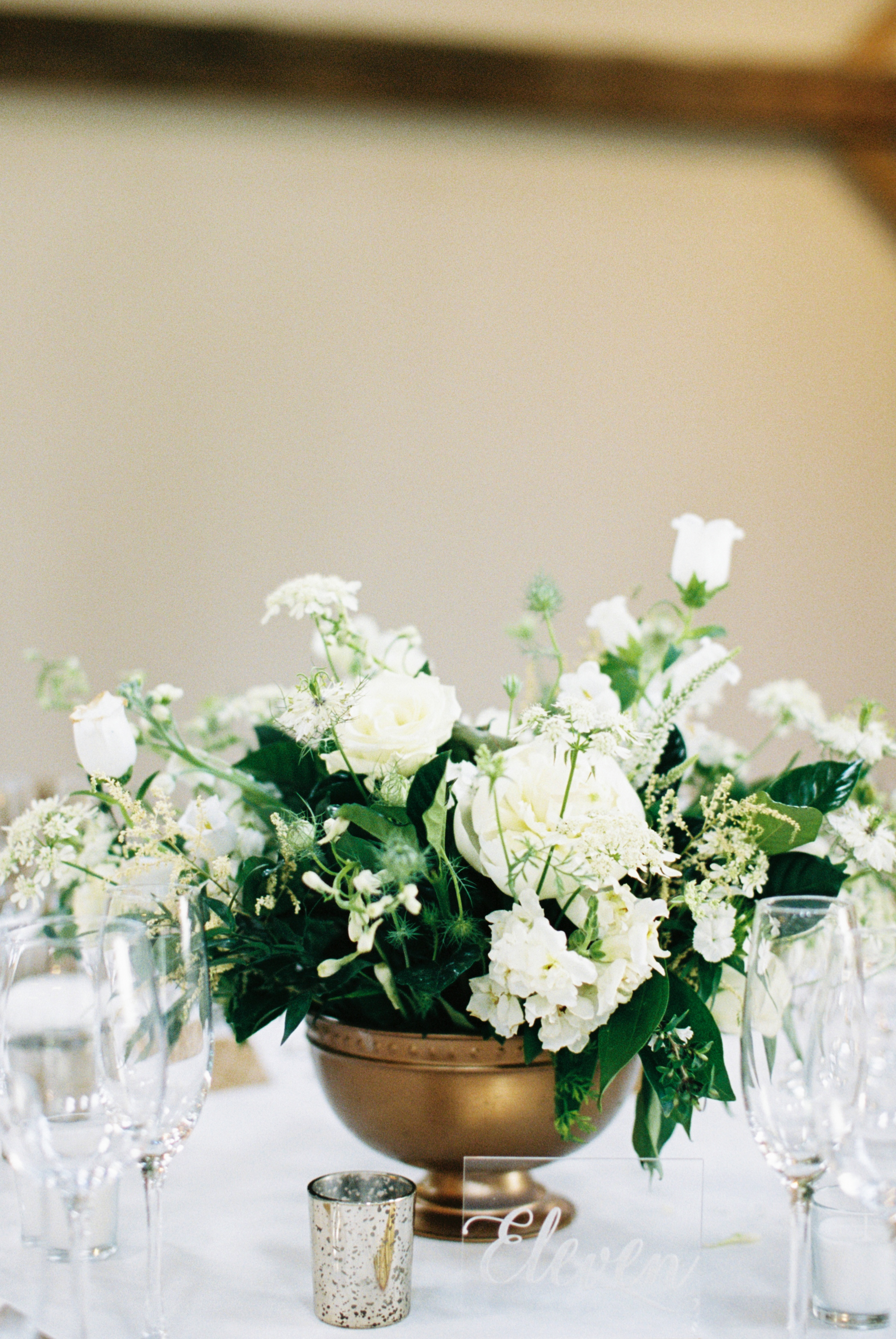 A&BSabrinaRobWedding flowers.jpg