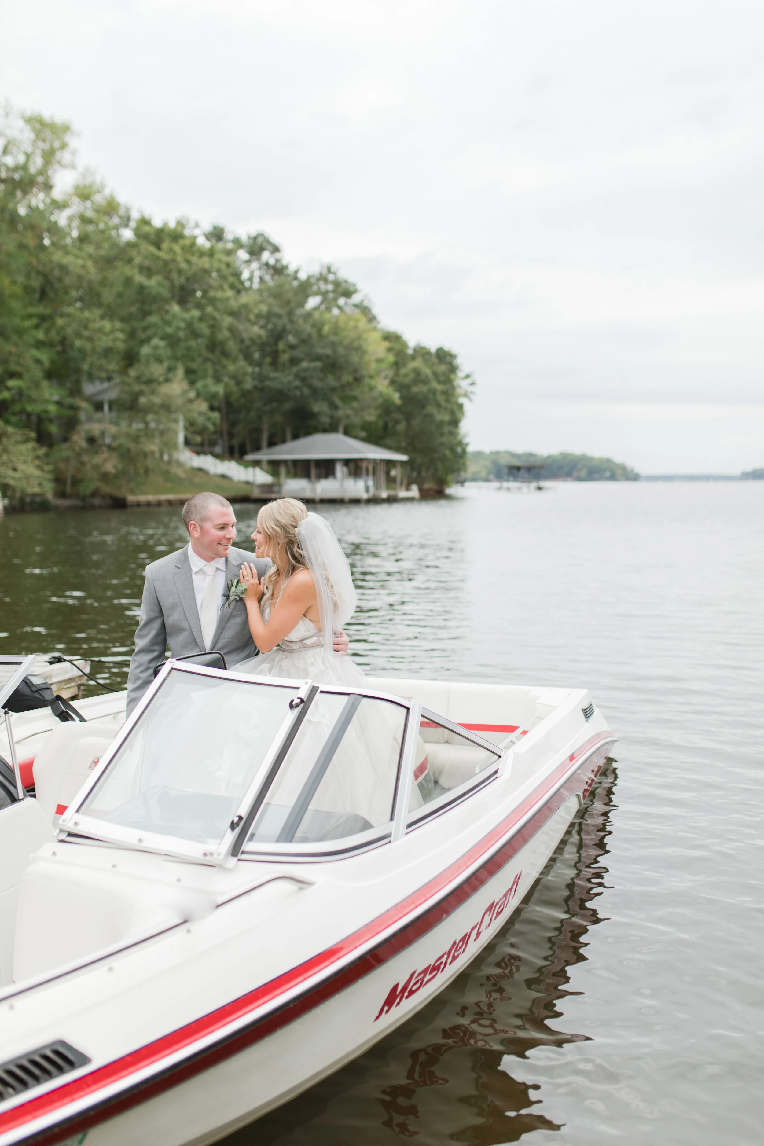 Real Wedding Tara Travis At Celebrations At Lake Gaston C D Events