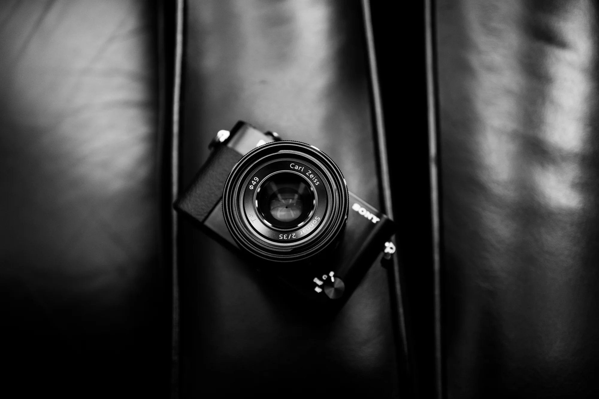 Hands on the RX1R (mk1)