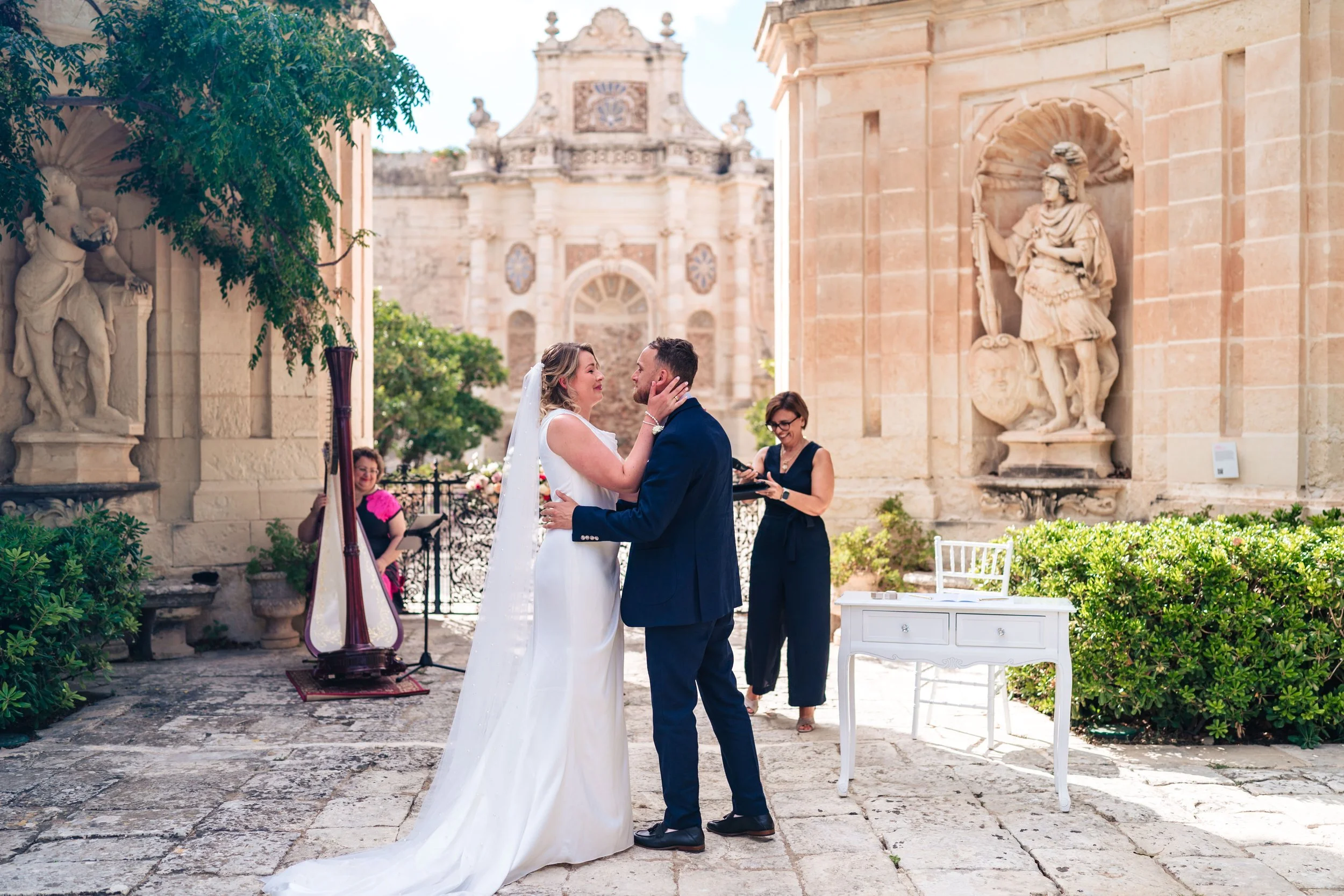Rebecca_Matt_wedding_Malta-112.jpg