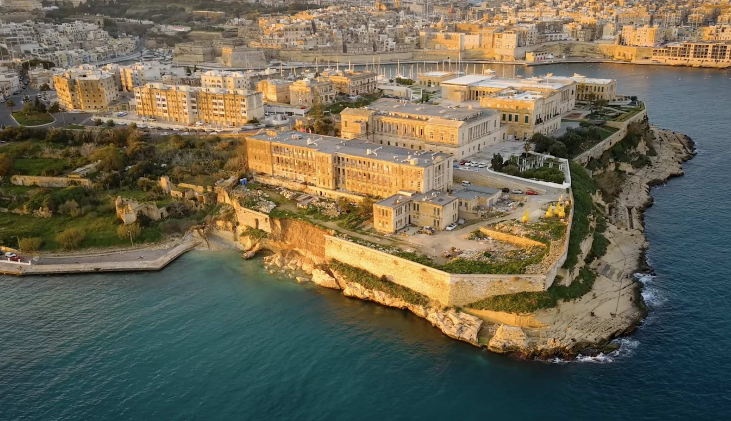 Villa Bighi - a wedding venue with an amazing view