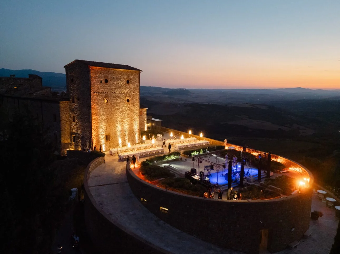  Castello di Velona: A Tuscany Luxury Wedding location