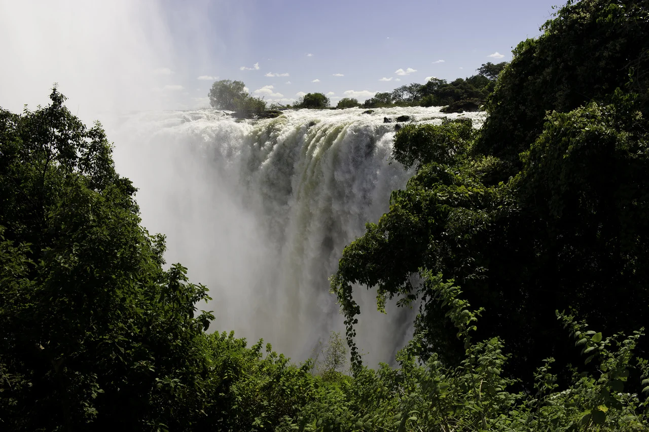 Victoria Falls - Photo: Dana Allen